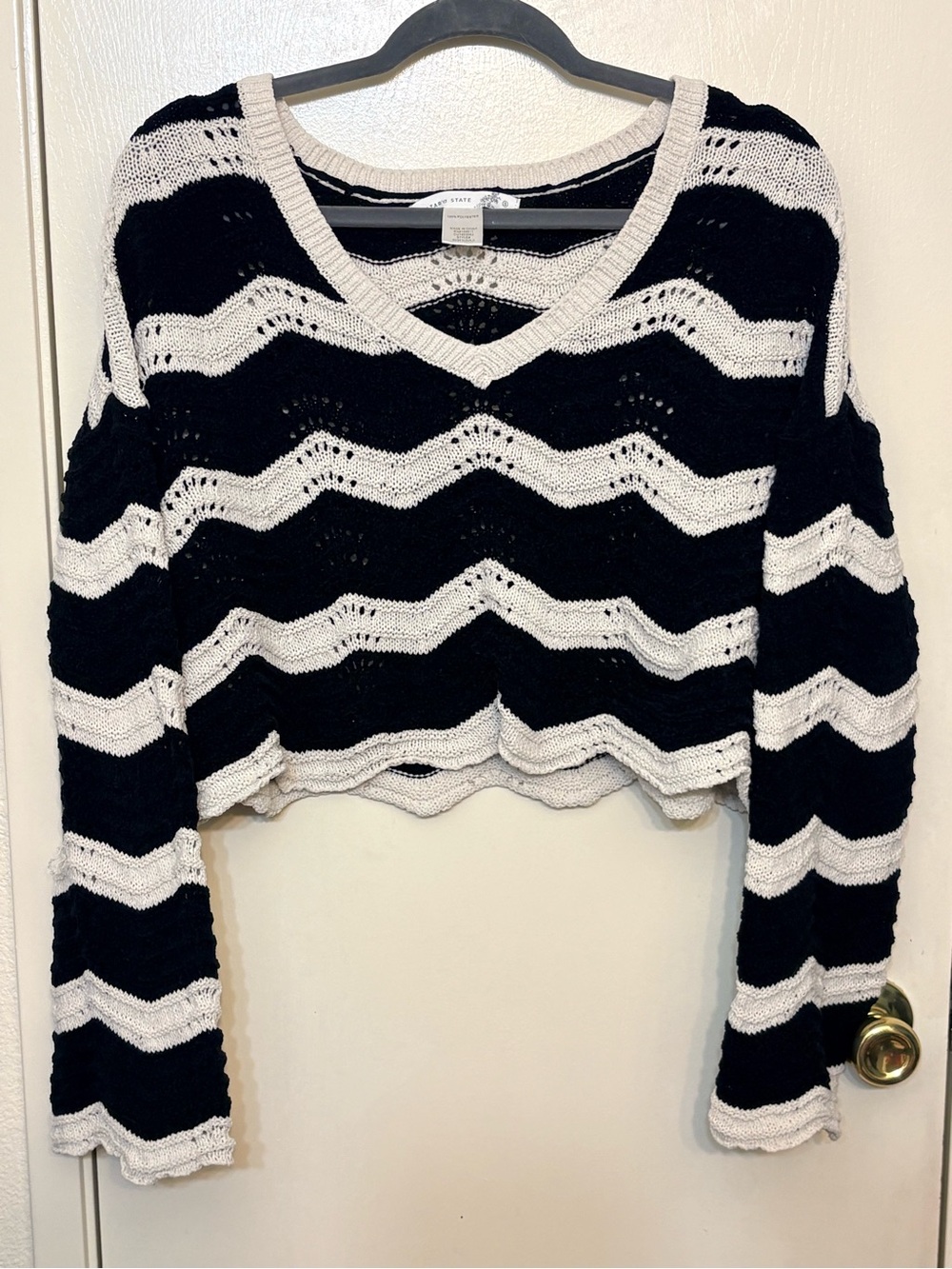Boho Y2K Oversized Scalloped Open Knit Cropped Sweater Size S Striped Chevron